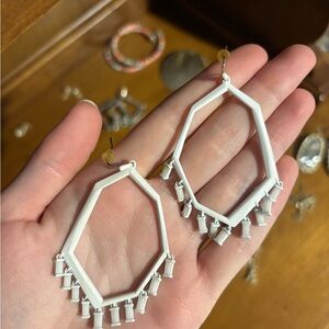 Kendra Scott Thomas White Earrings